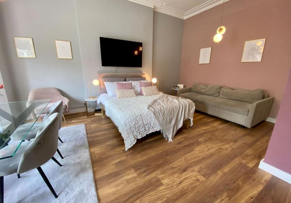 Studio For 3 Near Regents Park N5 London Bagian luar foto