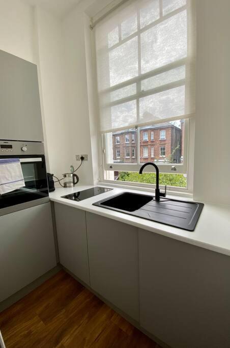 Studio For 3 Near Regents Park N5 London Bagian luar foto